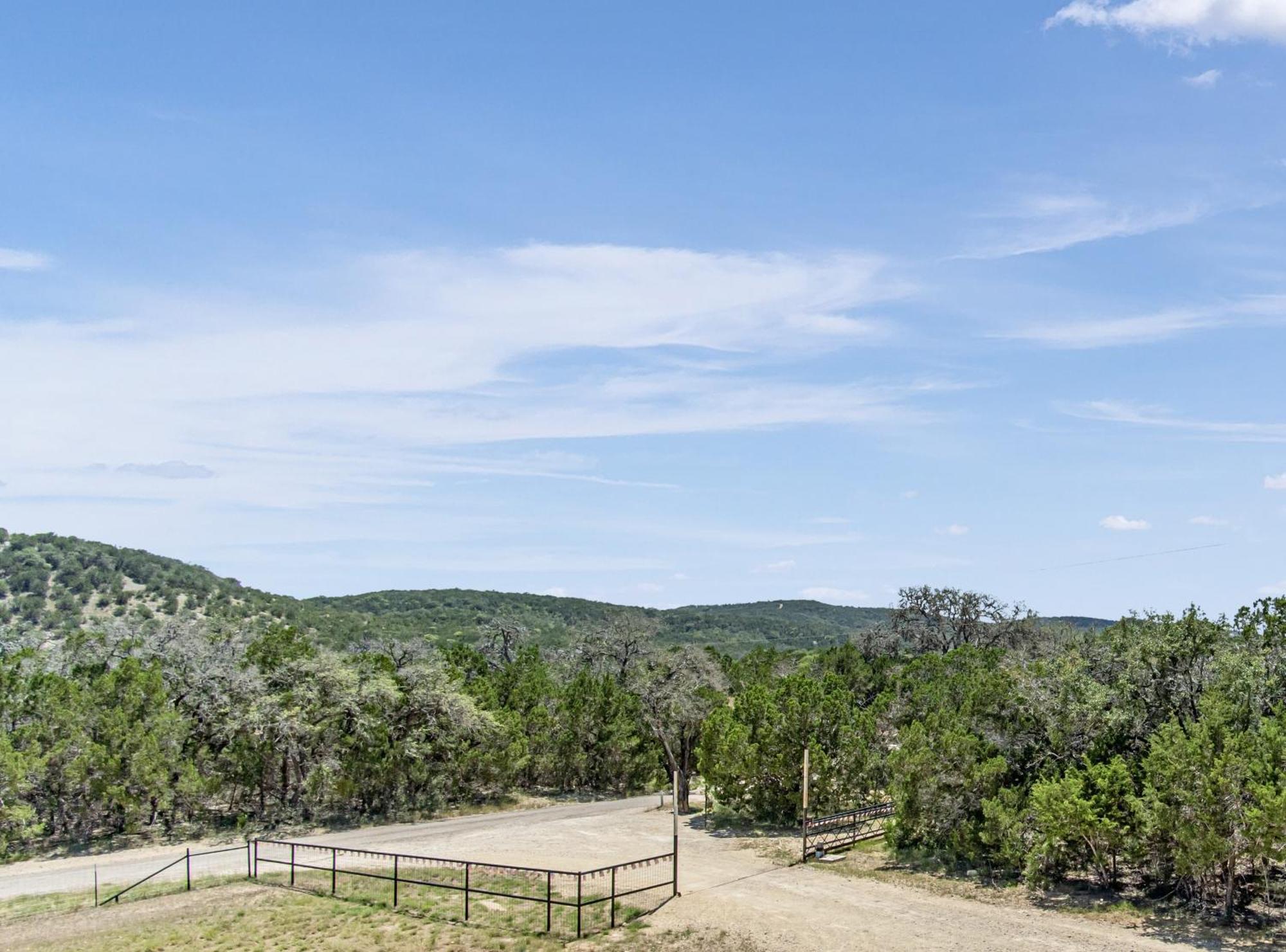Lucky Star Ranch - Stargazer Hotel Tarpley Exterior foto